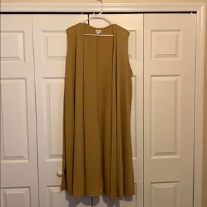 ••• LuLaRoe Joy XL •••